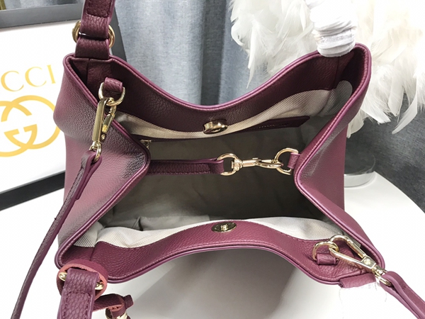 激安グッチバッグコピー着用イメージ